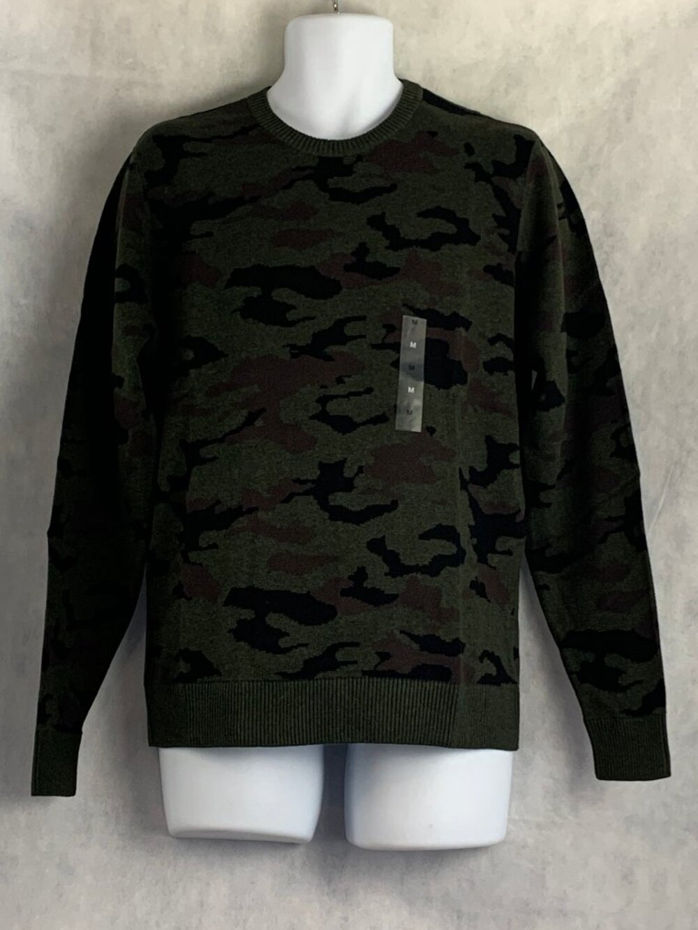 American Rag Men's 100% Cotton Pullover Sweater, Forest Night Green Camo, Medium